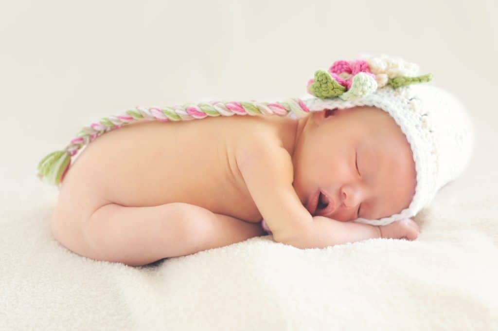 18 Pregnancy Symptoms for a Baby Girl