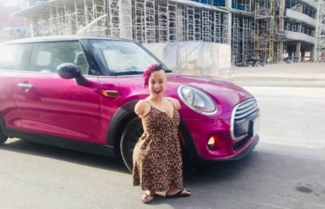 Woman Born Without Arms Overcomes Challenges To Drive Her Modified Mini Cooper