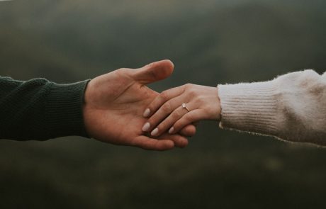 5 Essential Tips for a Lasting Connection